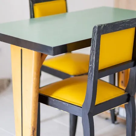 2 Pers Renove En Bord De Sevre Avec Cuisine Equipee Et Exterieur Partage *